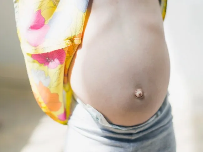 Pregnant Belly Button Play
