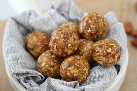 21 bliss balls recipes (including nut-free versions that are safe for school lunch boxes_