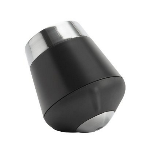 black and silver bottle stopper