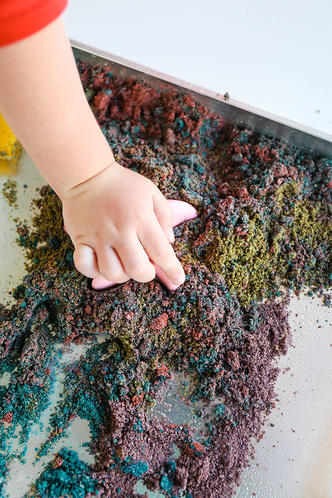 DIY Kinetic Sand To Make With The Kids