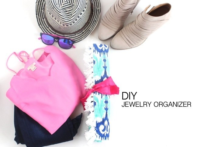 diy-travel-jewelry-case-rolled-up-with-clothes-and-booties