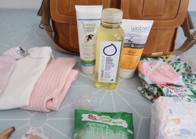 What to Pack in Your Nappy Bag