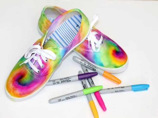 final 1 Tie Dye Sharpie Sneaker Project
