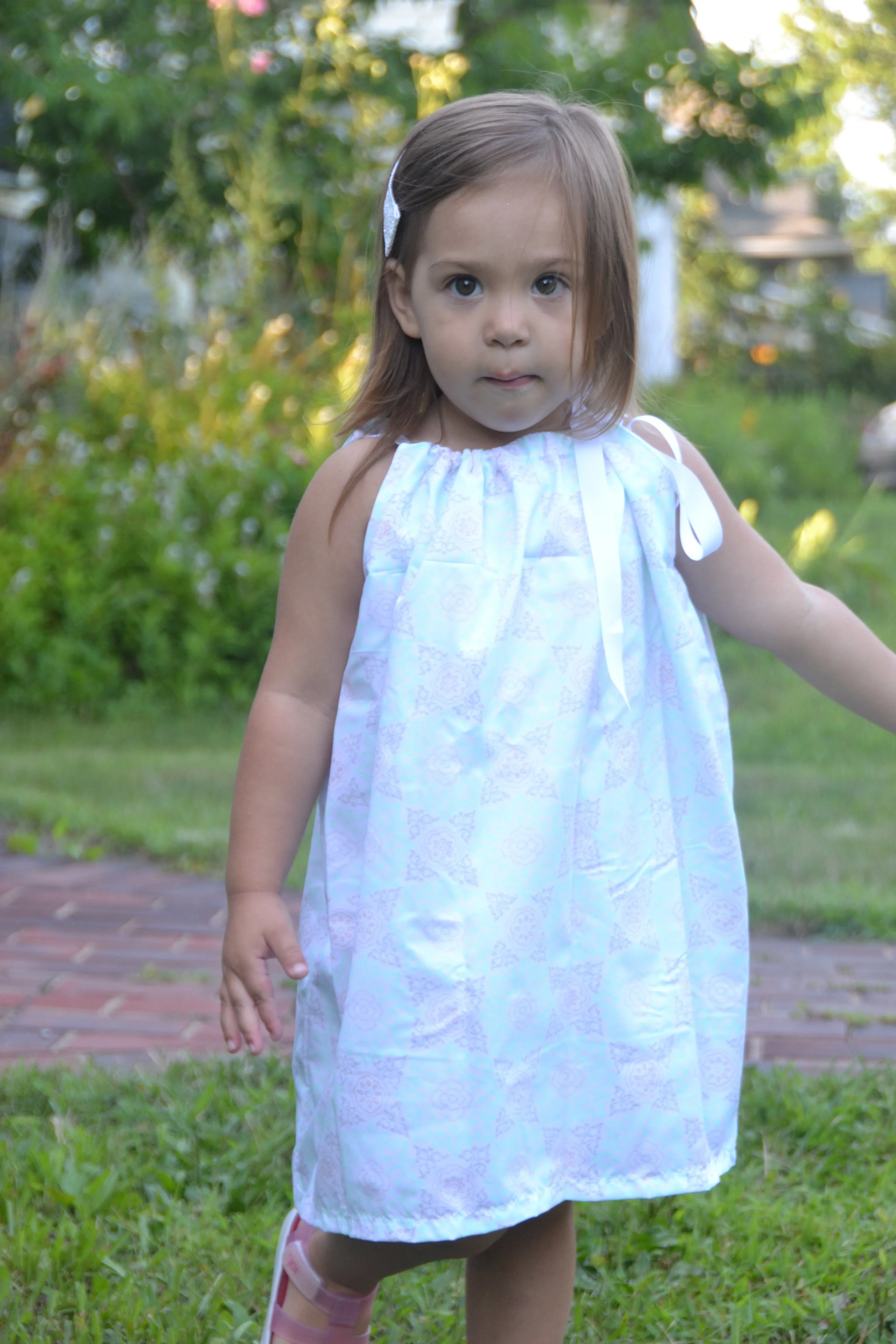 No Sew Pillowcase Dress For Little Girls