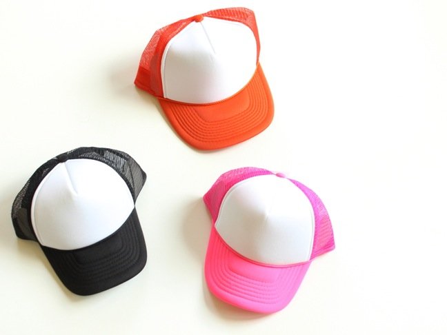 DIY-trucker-hats-orange-pink-black-and-white