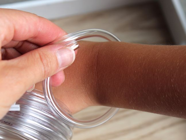 hand bracelet measure plastic tubing