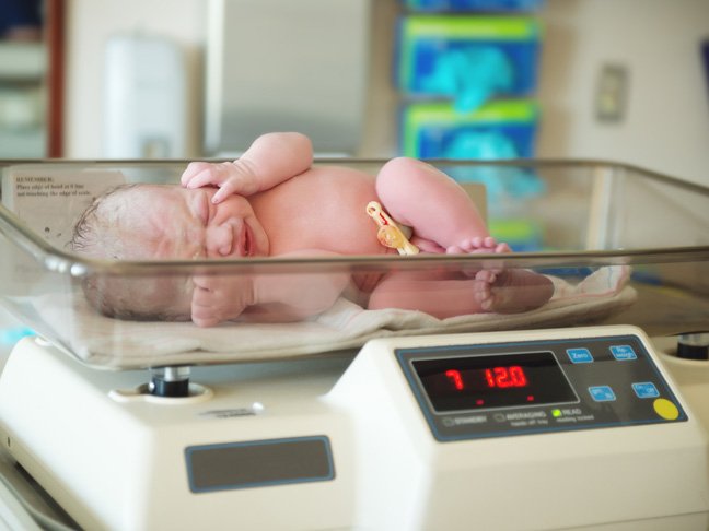 All you need to know about your newborn's birth weight