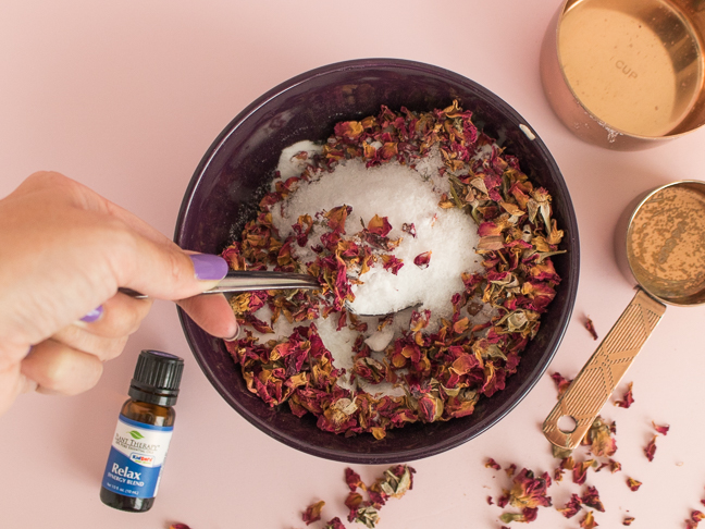 DIY Soothing Bath Soak