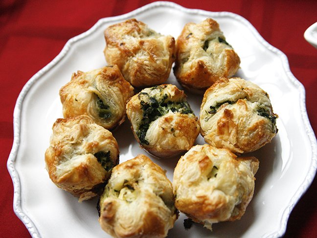 Make Ahead Spinach and Cheese Puffs