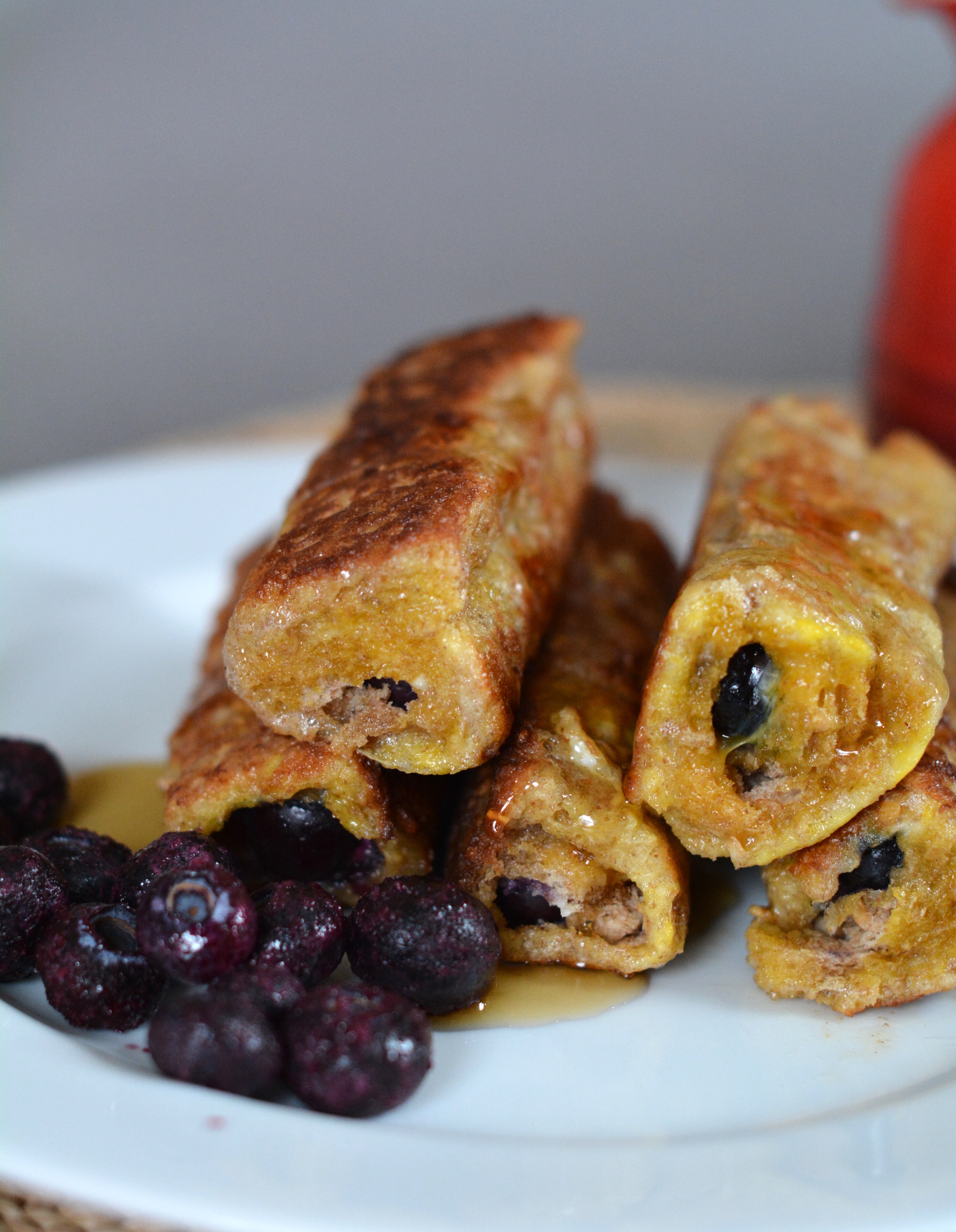 Blueberry French Toast Roll ups