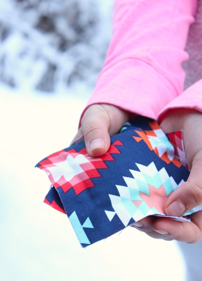 No Sew Hand Warmers To Beat The Winter Chill