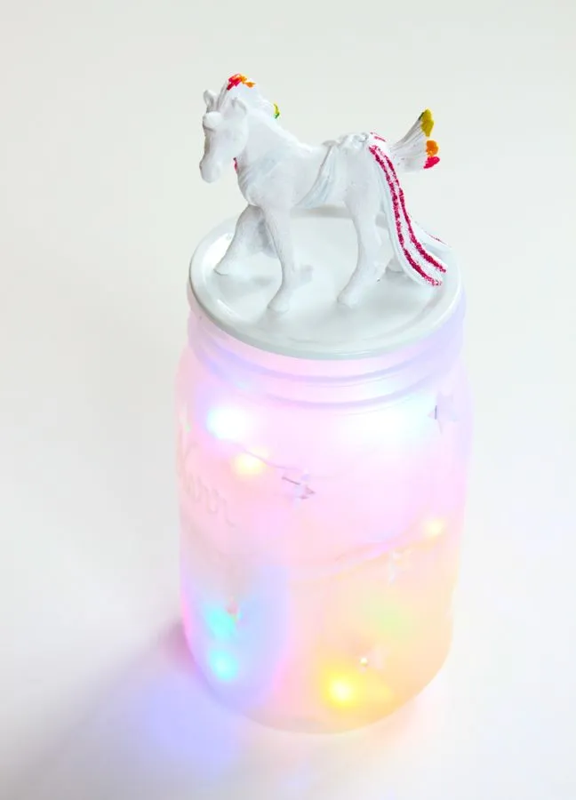 mason-jar-with-a-unicorn-and-colorful-lights