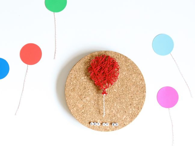 diy-string-art-red-balloon-let-it-go-beads-cork