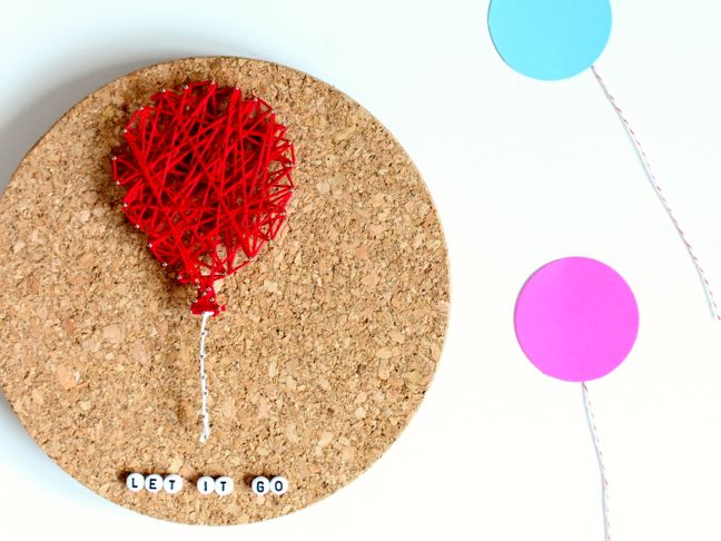 diy-string-art-red-balloon-let-it-go-beads-cork