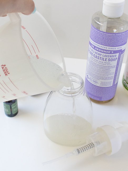 Make Your Own Antibacterial Soap That Kills Germs