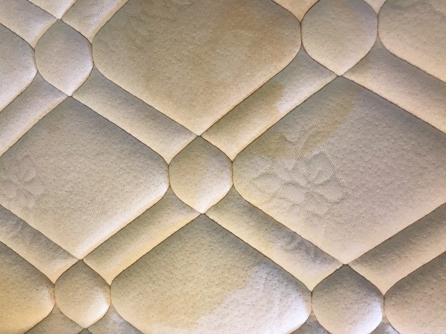 How To Clean Your Mattress