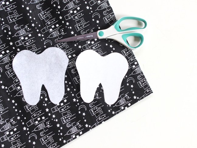 Be Ready For The Tooth Fairy With This DIY Tooth Fairy Pillow