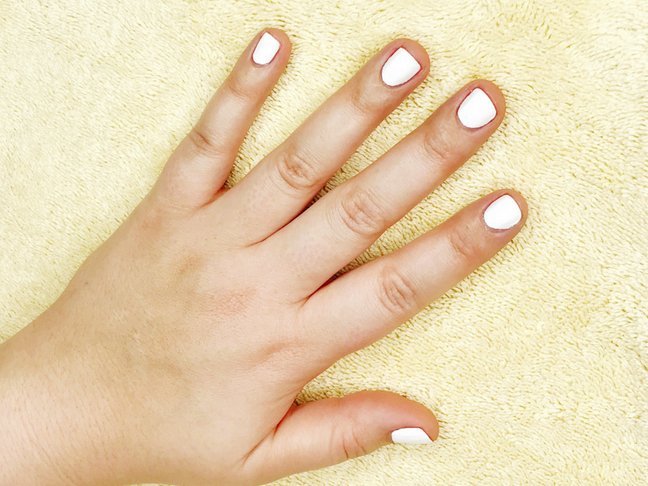 Spruce Up Your Nails With These DIY Summer Manis