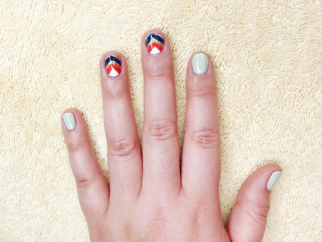 Spruce Up Your Nails With These DIY Summer Manis