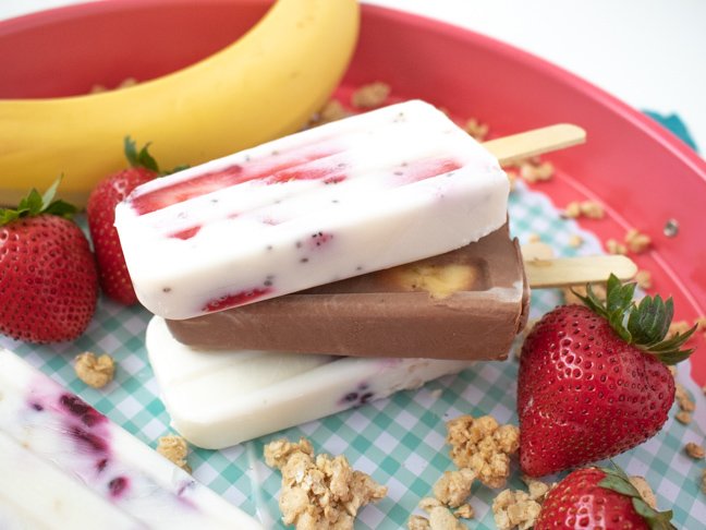 Make Mornings Easier with These Breakfast Popsicles (3 Ways!)