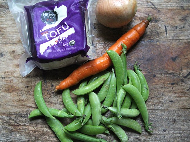 Garlic Ginger Tofu Stir-Fry