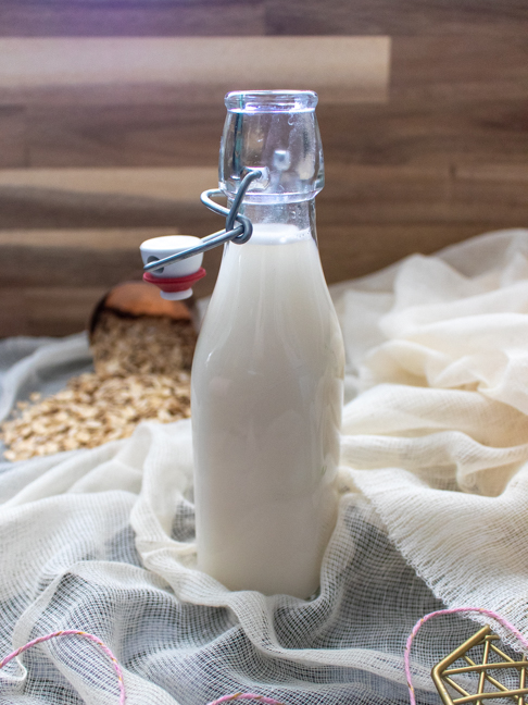 Make this Easy 5-Minute Oat Milk for the Week