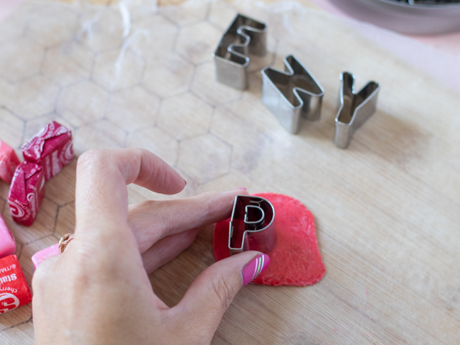 Make Personalized Cake Decorations with Candy for Fun Birthdays