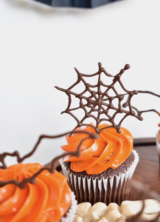 Baking Hack: DIY Chocolate Cupcake Toppers
