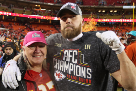 Donna Kelce and Travis Kelce