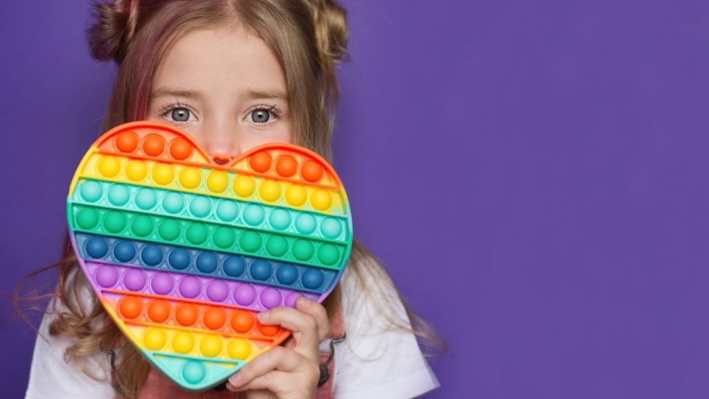 5 Awesome Sensory Toys For Kids With Anxiety 5-awesome-sensory-toys-for-kids-with-anxiety
