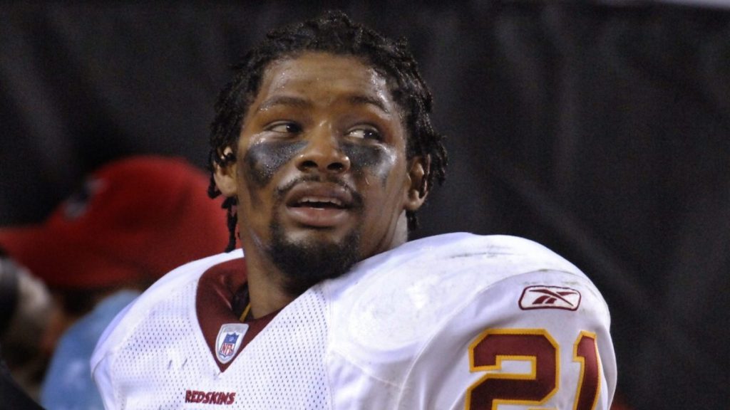 Washington Redskins safety Sean Taylor leaves the field after his ejection in an NFL wild card playoff game January 7, 2006 in Tampa. The Redskins defeated the Tampa Bay Buccaneers 17 - 10.