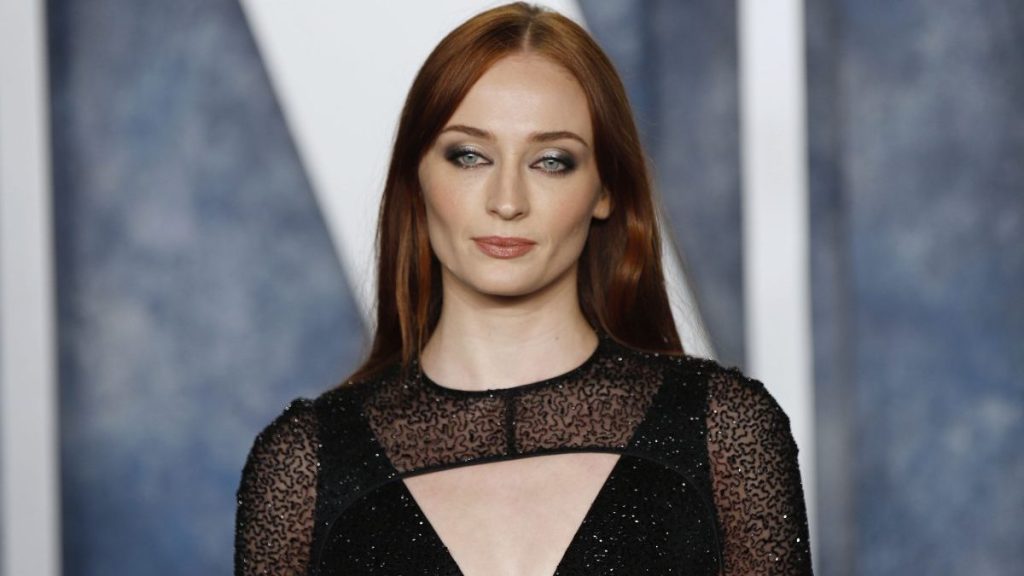 Sophie Turner attends 2023 Vanity Fair Oscar After Party Arrivals at Wallis Annenberg Center for the Performing Arts on March 12, 2023 in Beverly Hills, California.