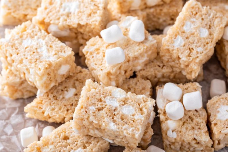 Rice krispie treats bites with marshmallow, small snack for kids