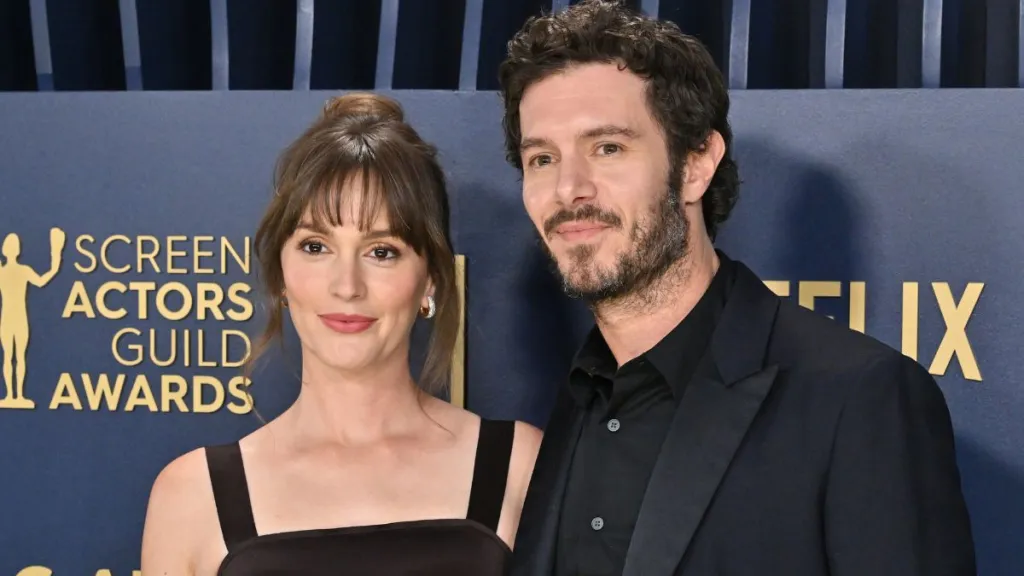 Leighton Meester and Adam Brody attend the 30th Annual Screen Actors Guild Awards