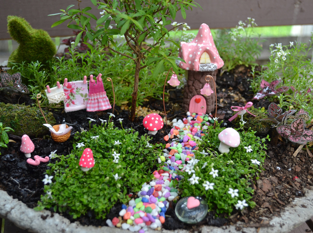 Colorful Trail Fairy Garden Idea