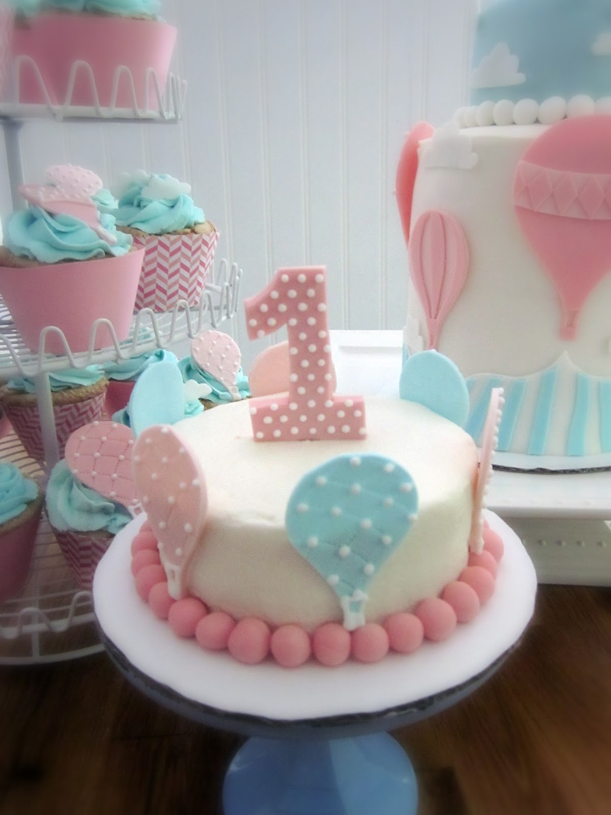 Hot Air Balloon Cakes