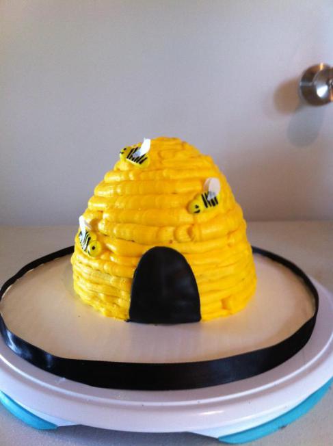Buzzing Beehive Cake