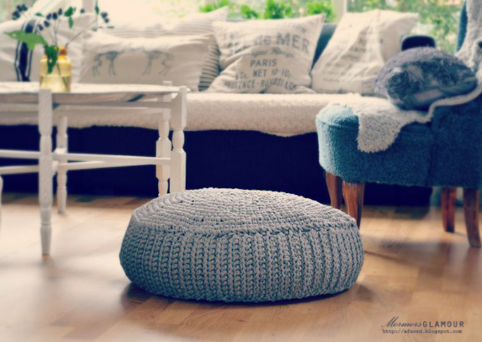 DIY Crocheted Pouf