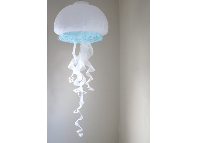 DIY Jellyfish Lantern