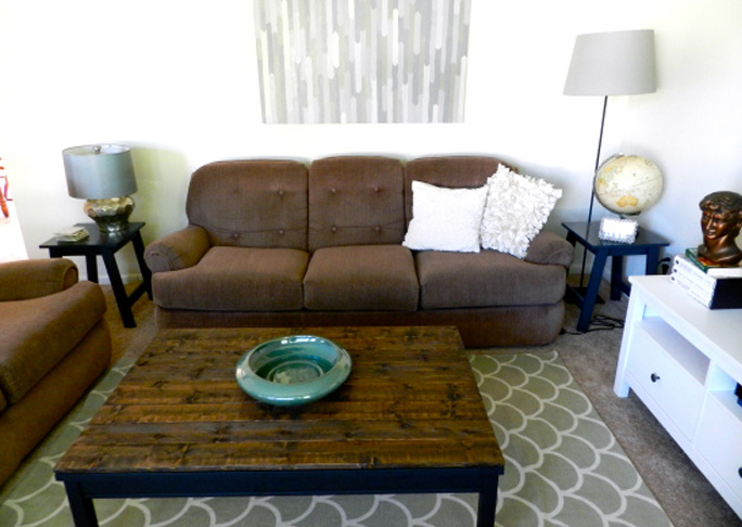 Rustic Farmhouse Coffee Table