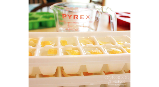 Clean Your Garbage Disposal With Lemons and Vinegar