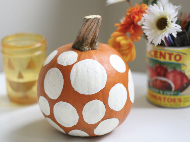 Paint Polka Dot Pumpkins