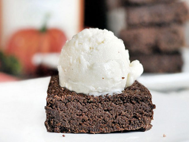 Chocolate Pumpkin Pie Brownies