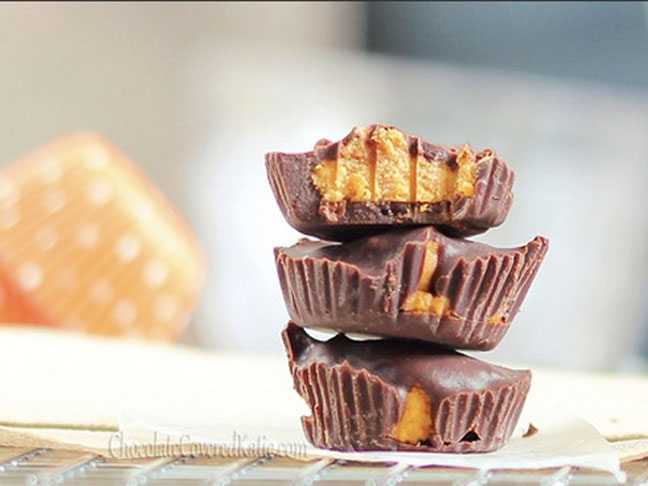 Make Pumpkin Reese's Cups