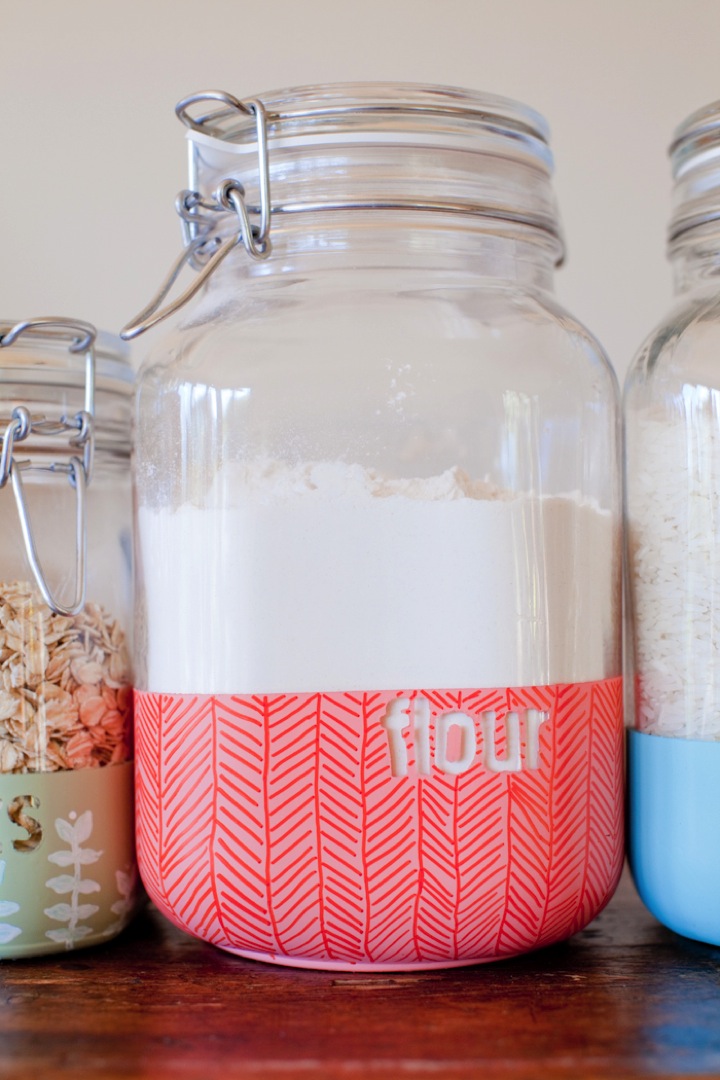 Home Storage: Kitchen Containers