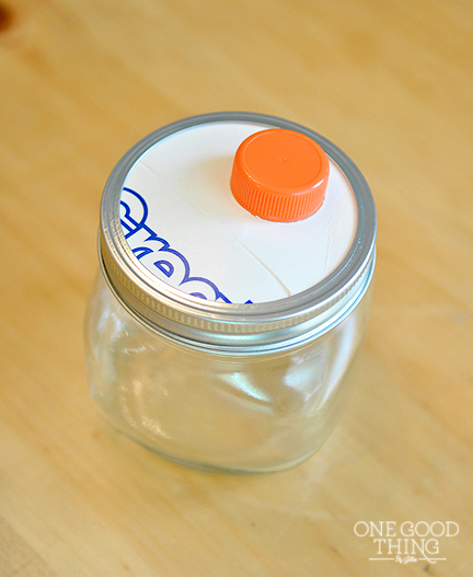 Super Easy Jar with a Spout 