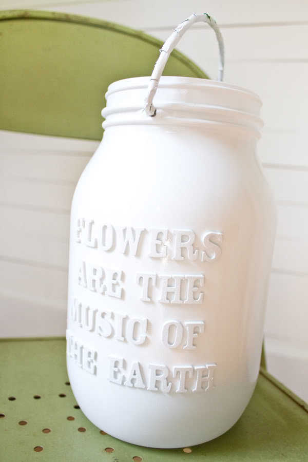 Make a Unique Lettered Jar