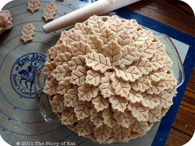 Leafy Fall Pie Crust