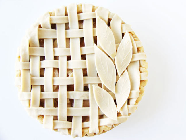 Asymmetrical Pie Crust Deisgn