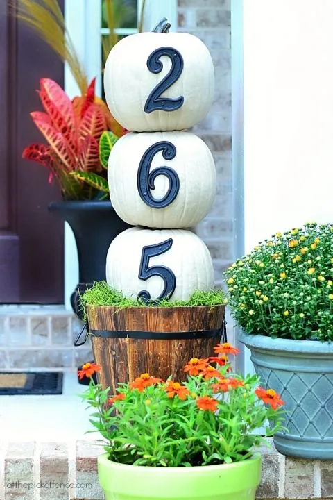 DIY Pumpkin House Number Idea